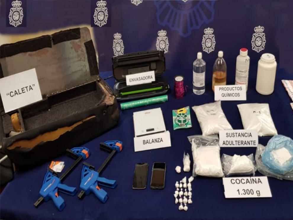 Imagen del alijo localizado en la operación antidroga