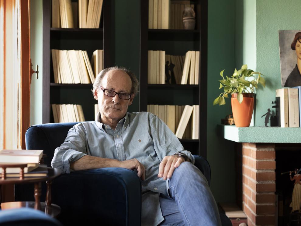 Javier Goñi reedita y amplía 'Cinco horas con Miguel Delibes'.