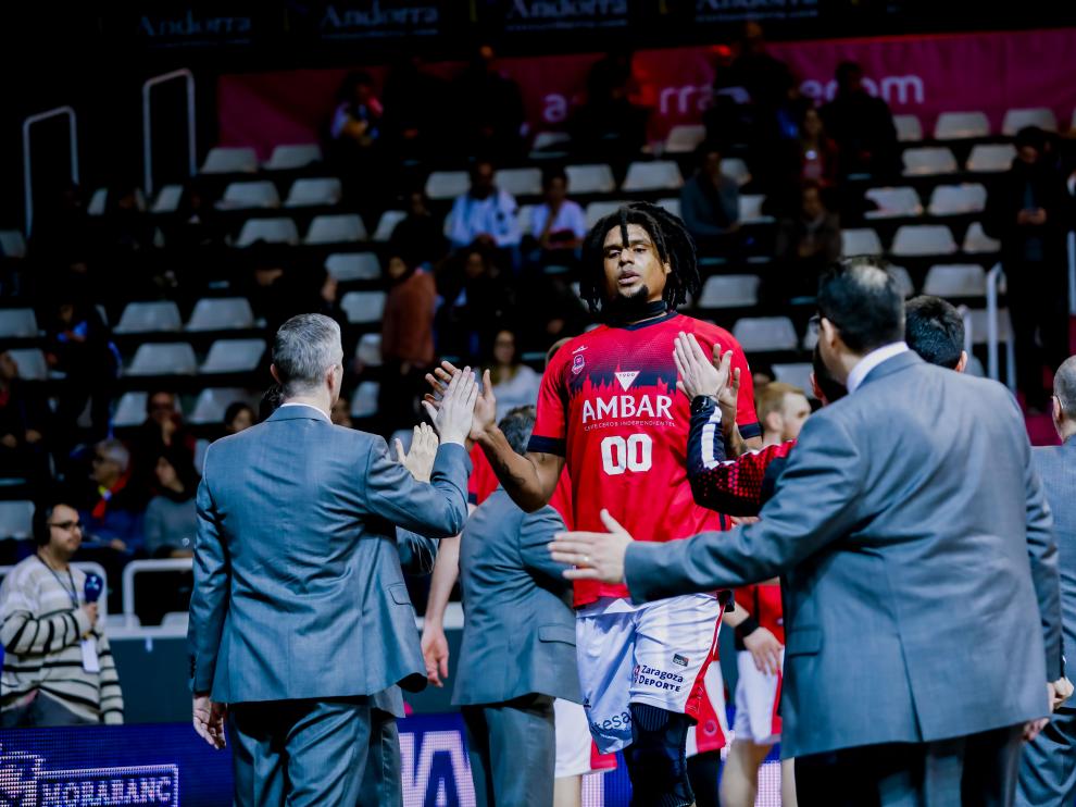 El jugador cubano Javier Justiz, pívot del Casademont Zaragoza, en el partido contra el Andorra.