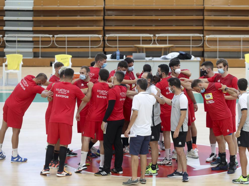 El Bada Huesca, en su primer día de entrenamiento de la pretemporada 2020.