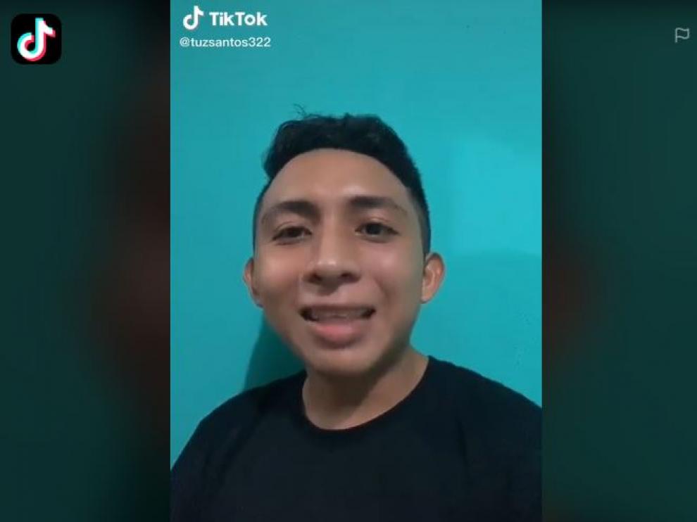 Santos Tuz en uno de sus vídeos de TikTok.