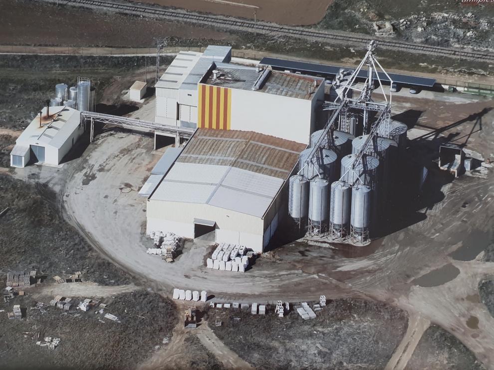 Fábrica de piensos de El Poyo del Cid, una pedanía de Calamocha.