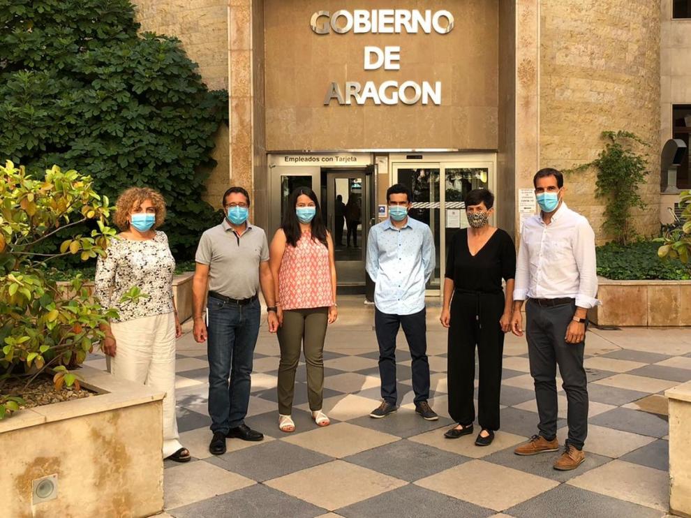 Representantes de las seis comarcas de Huesca con espacios protegidos, antes de su reunión con Olona.