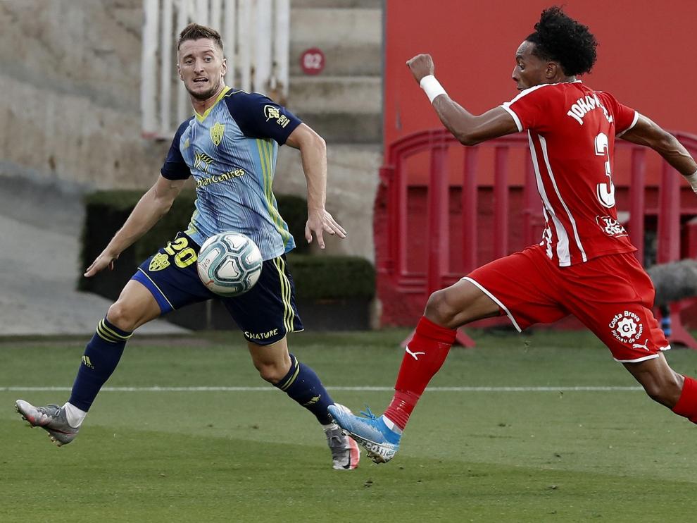 Una de las jugadas del partido