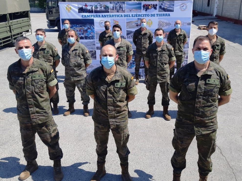 Algunos de los miembros de la nueva misión a la Antátida del Ejército de Tierra.