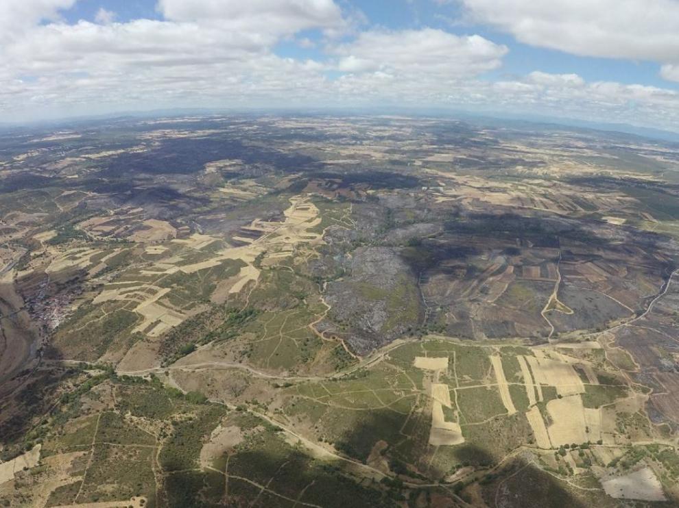Imagen de la superficie afectada por el incendio en Lober de Aliste (Zamora).