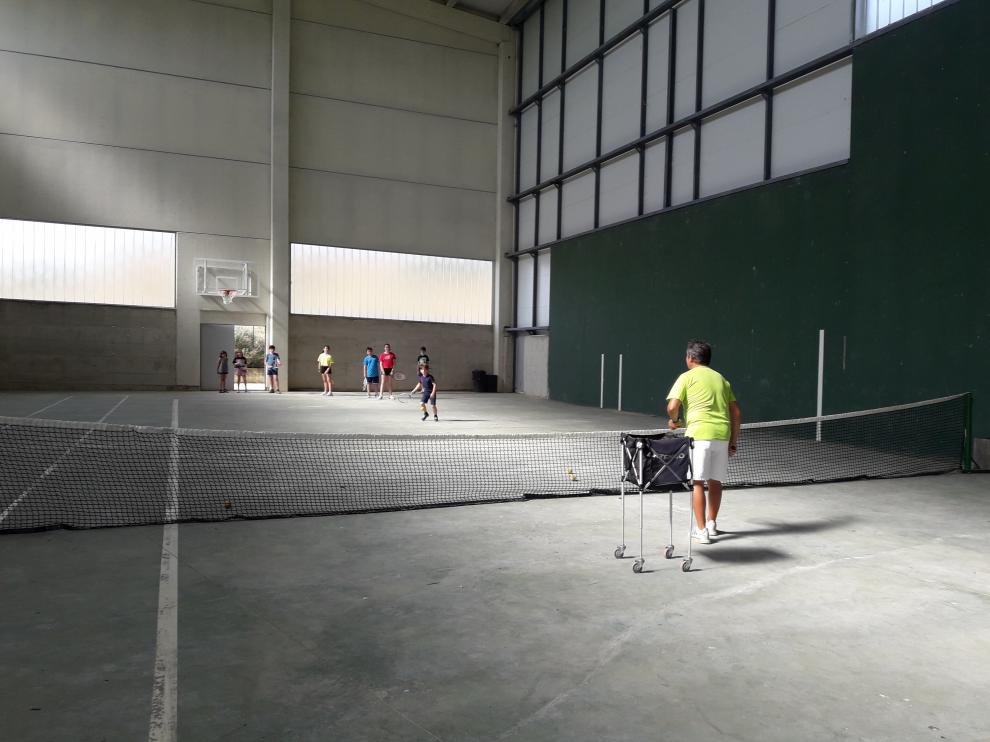 Curso comarcal de tenis en Berbegal.