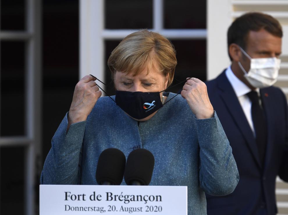 German Chancellor Angela Merkel meets President Macron