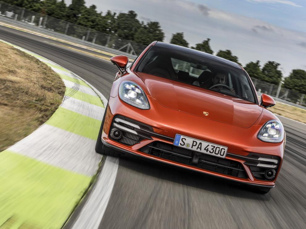 Imagen del nuevo Panamera de Porsche.
