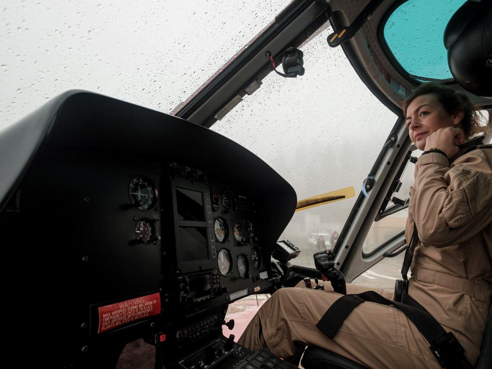 Marlene Nogueira, piloto de helicópteros.