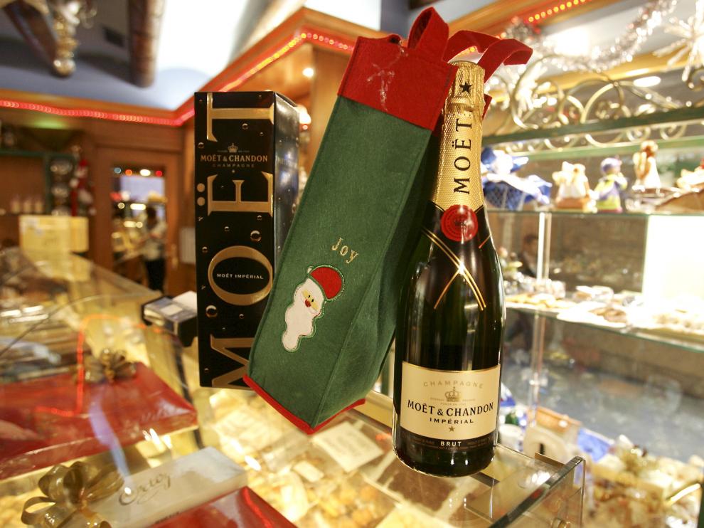 Una botella de champán Moët & Chandon.
