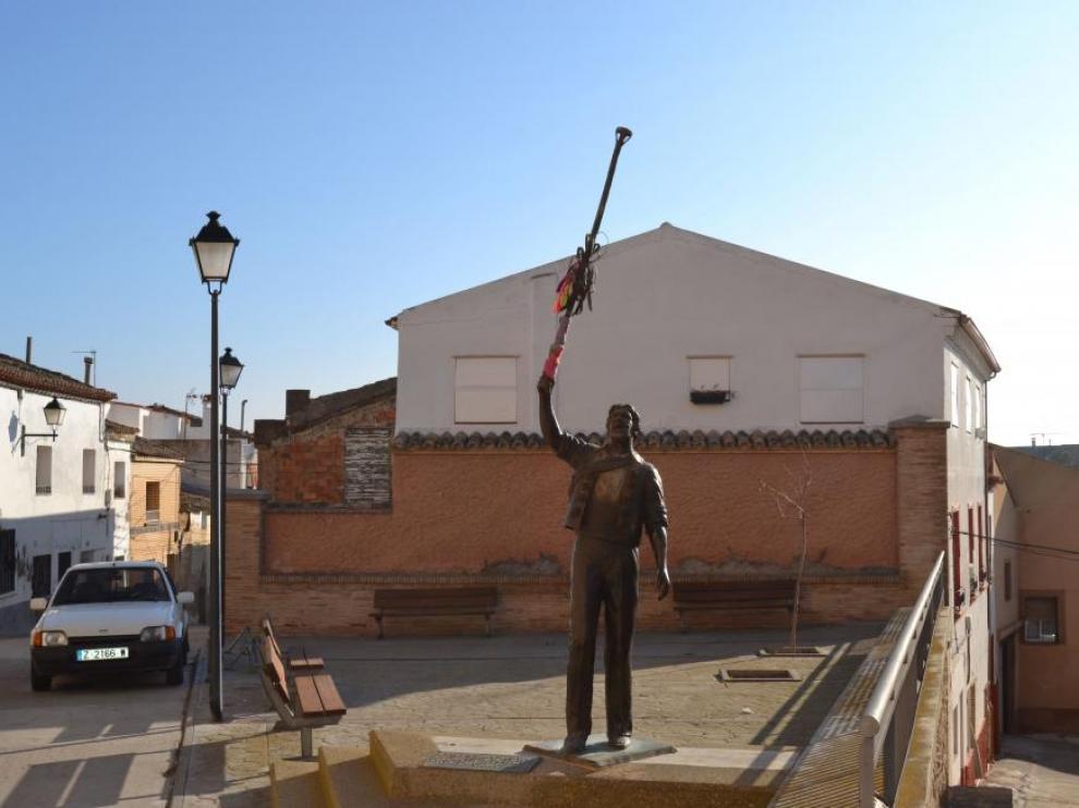 Monumento a los danzantes en Gallur
