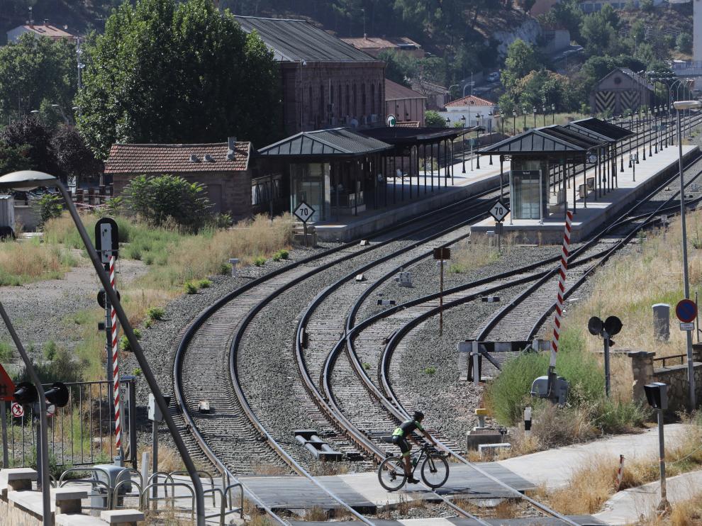 Teruel Existe aboga por sacar el tráfico de mercancías de la estación actual.