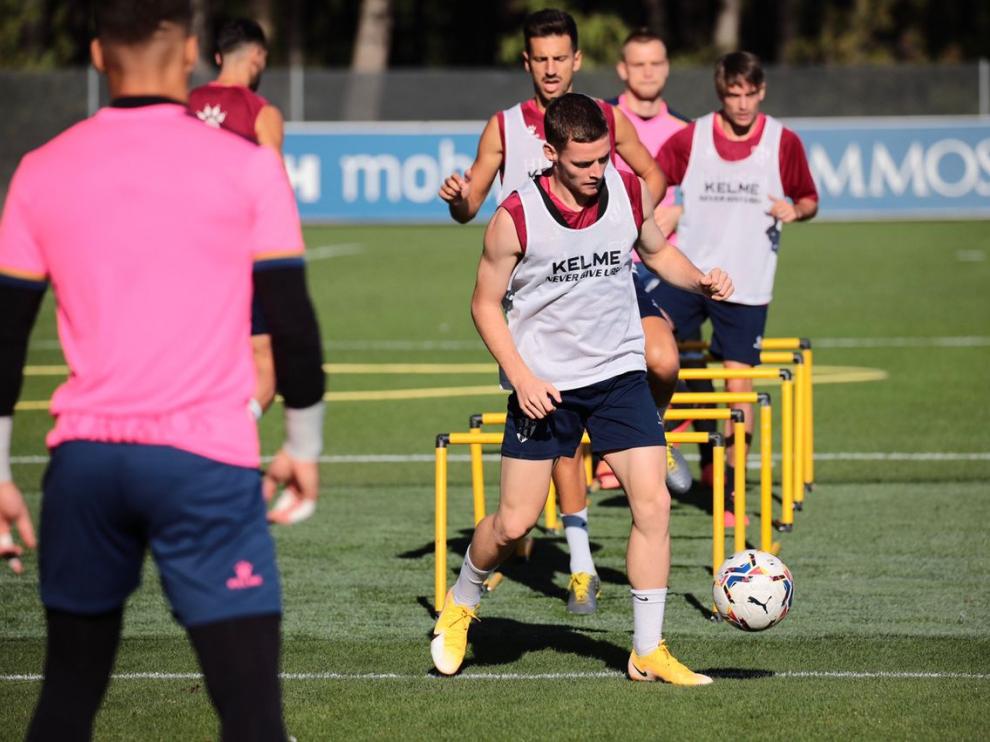 Sergio Gómez, durante el entrenamiento de este lunes.