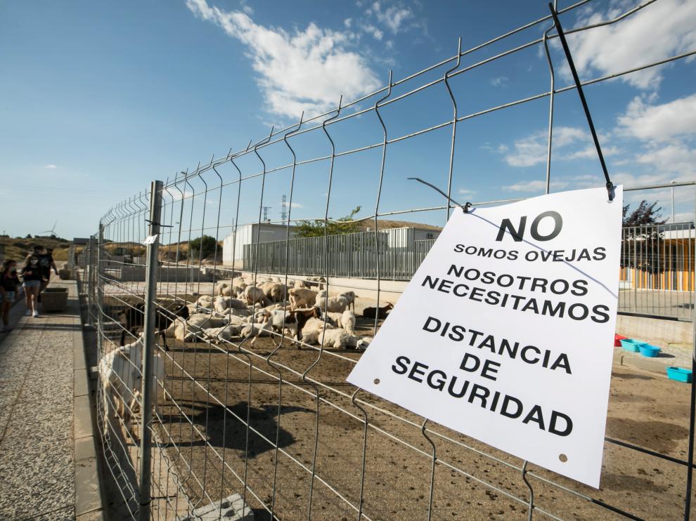Protesta en el CIP Val de la Atalaya en María de Huerva.