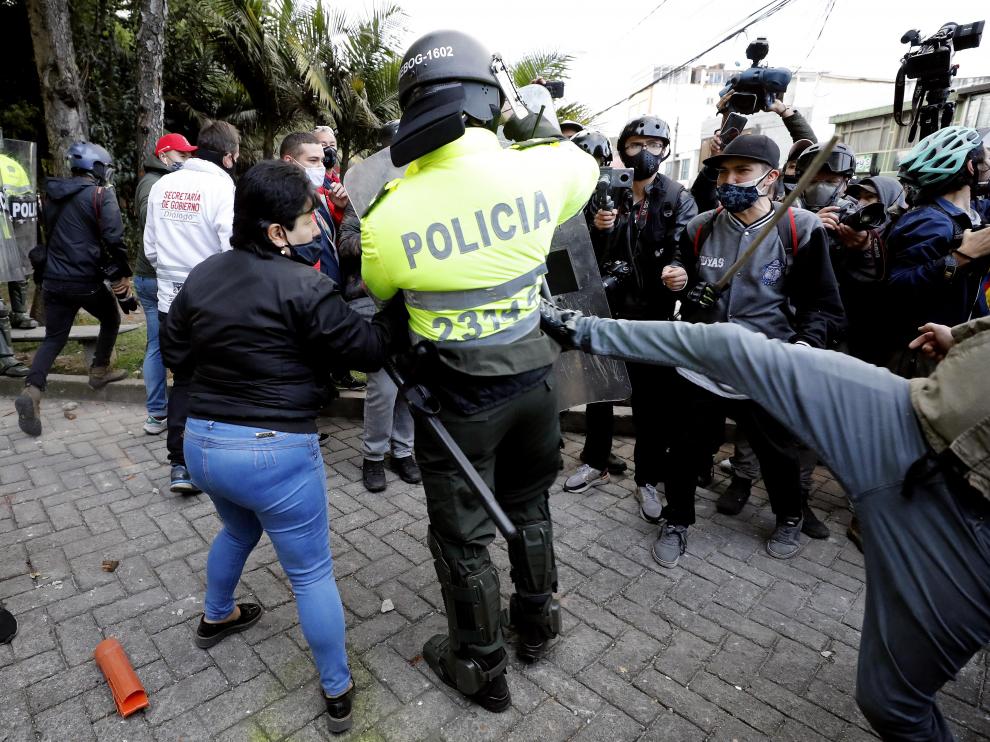 Continúan los graves disturbios en Colombia.