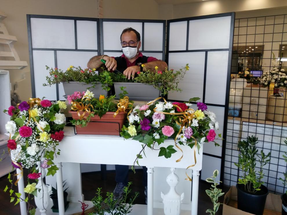 Emprey Floristería en Zaragoza vende a empresas y particulares.