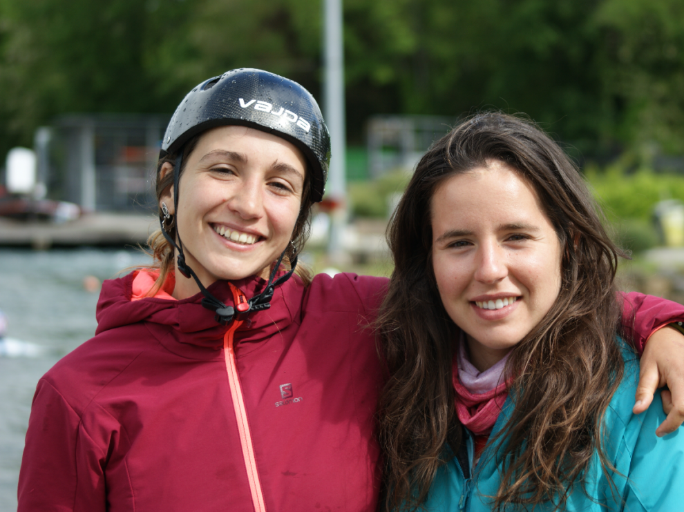 Julia Cuchí y Carmen Costa, la representación aragonesa en el Europeo de eslalon.
