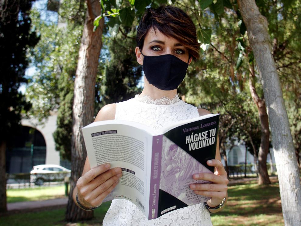 Patricia Aguilar narra en un libro cómo una secta le arrancó de su familia