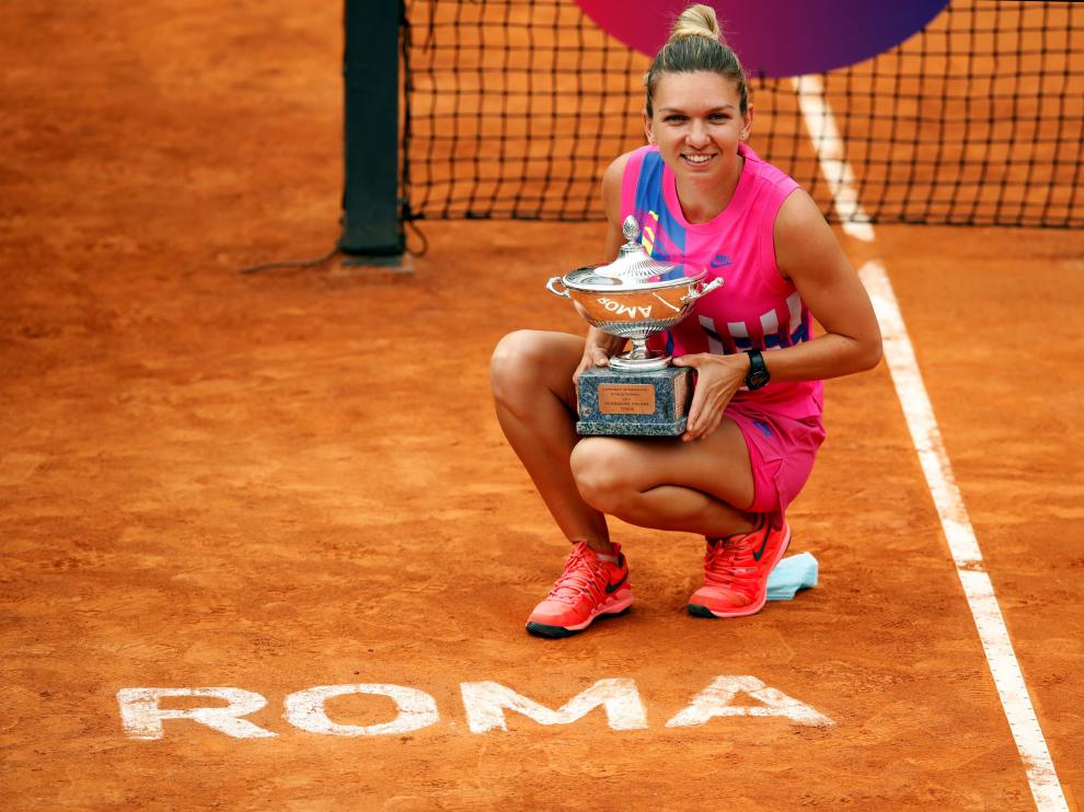 La rumana Simona Halep, número 2 del ranquin mundial, conquistó este lunes el torneo de Roma por primera vez en su carrera,