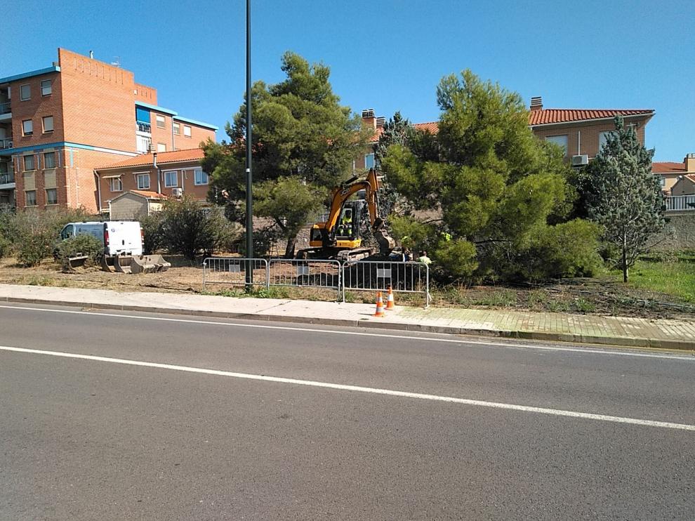 Trabajos de reparación de la fuga de agua en Santa Isabel