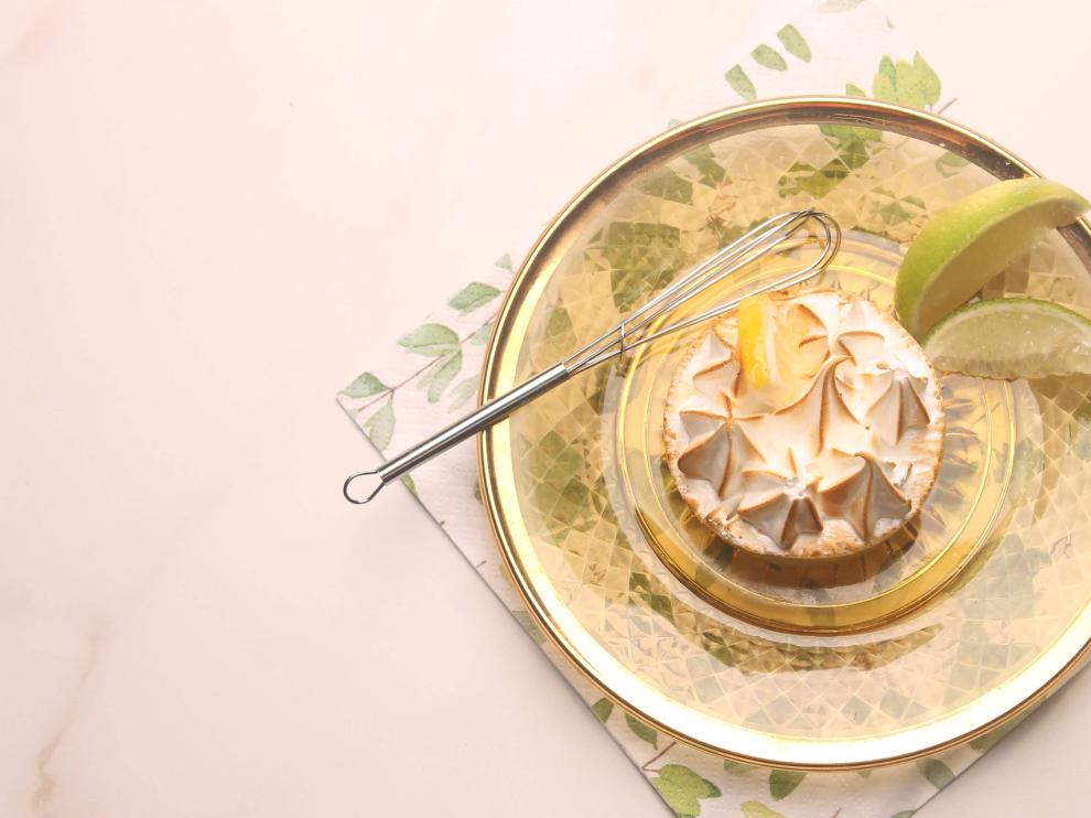 Tarda de limón, un clásico postre para compartir en familia
