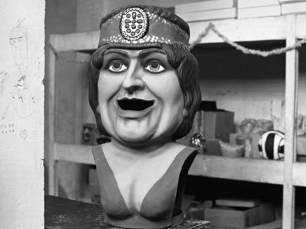 La Pilara, al salir del taller en 1982