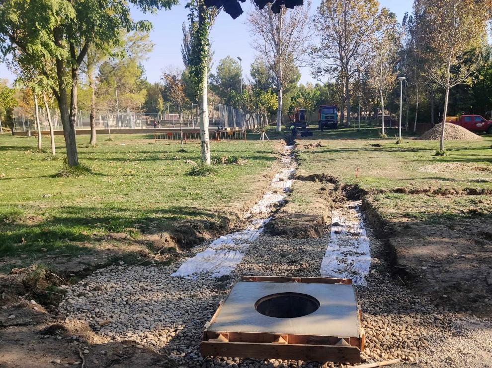 Construcción de un drenaje nuevo en el parque municipal de El Prado de San Esteban de Litera.