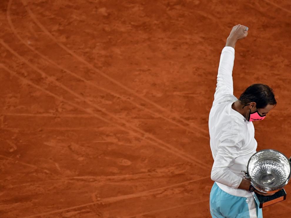 Nadal conquista su decimotercer Roland Garros ante Djokovic.