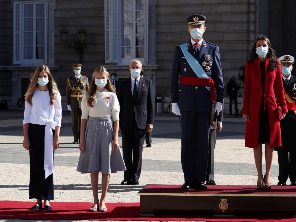Los Reyes presiden un 12-O sin desfile militar.