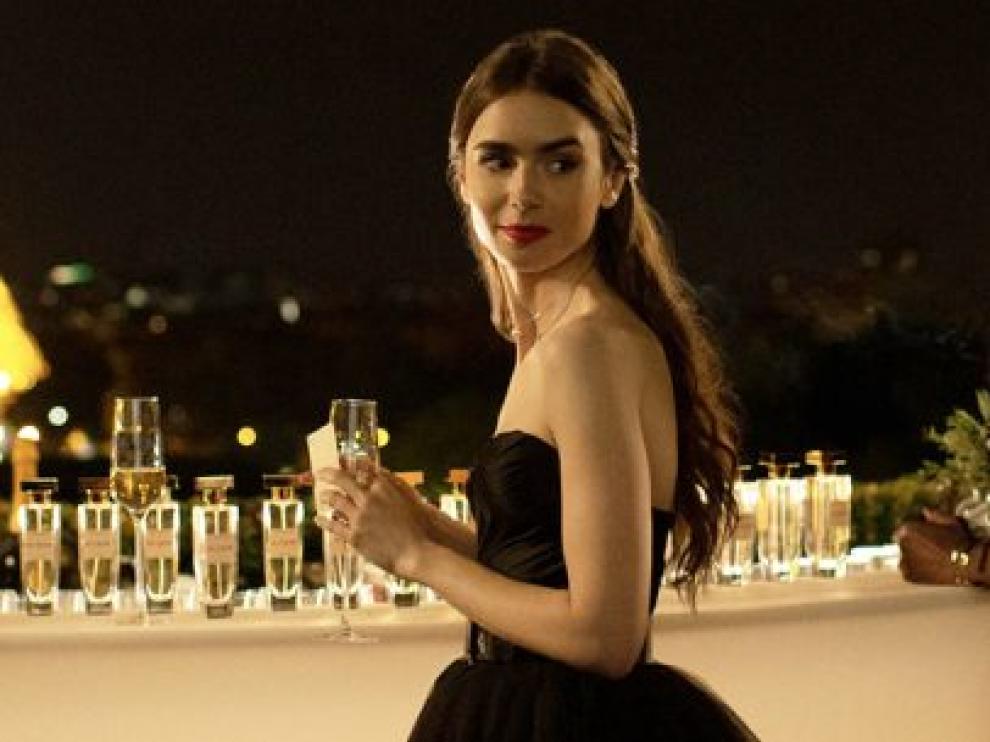 Fotograma de 'Emily en París', la nueva serie de Netflix.
