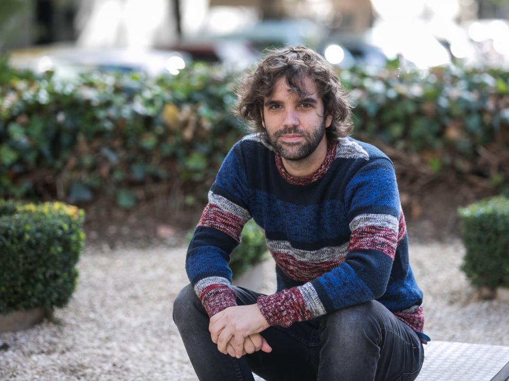 Nacho Tajahuerce publica 'Piedra y tijeras'.