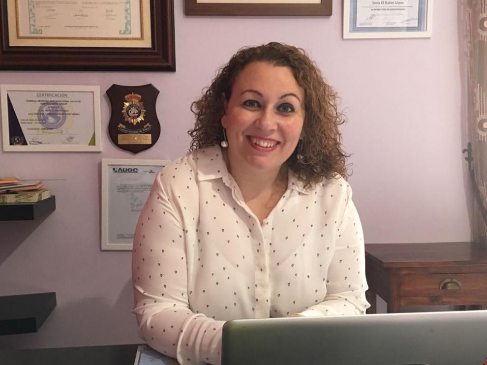 Sonia El Hakim, analista y formadora de comunicación no verbal, en su despacho.