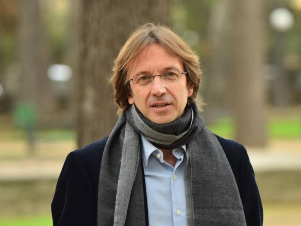 Javier Olivera, psiquiatra y secretario de la Sociedad Española de Psicogeriatría.