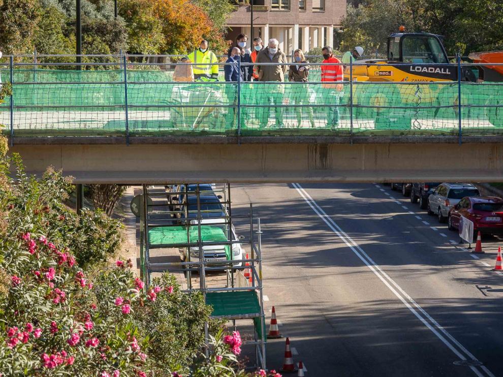 En estos momentos se encuentra en obras el puente más cercano al colegio público Miraflores.