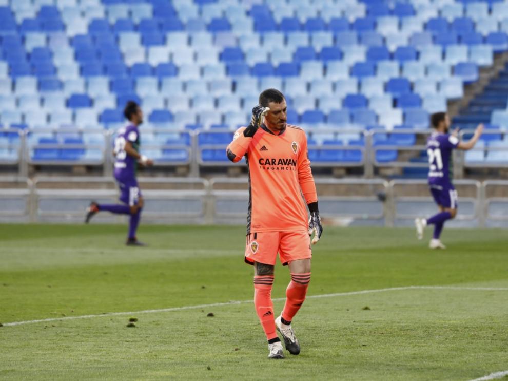 Imagen del partido entre el Real Zaragoza y el Málaga en La Romareda.