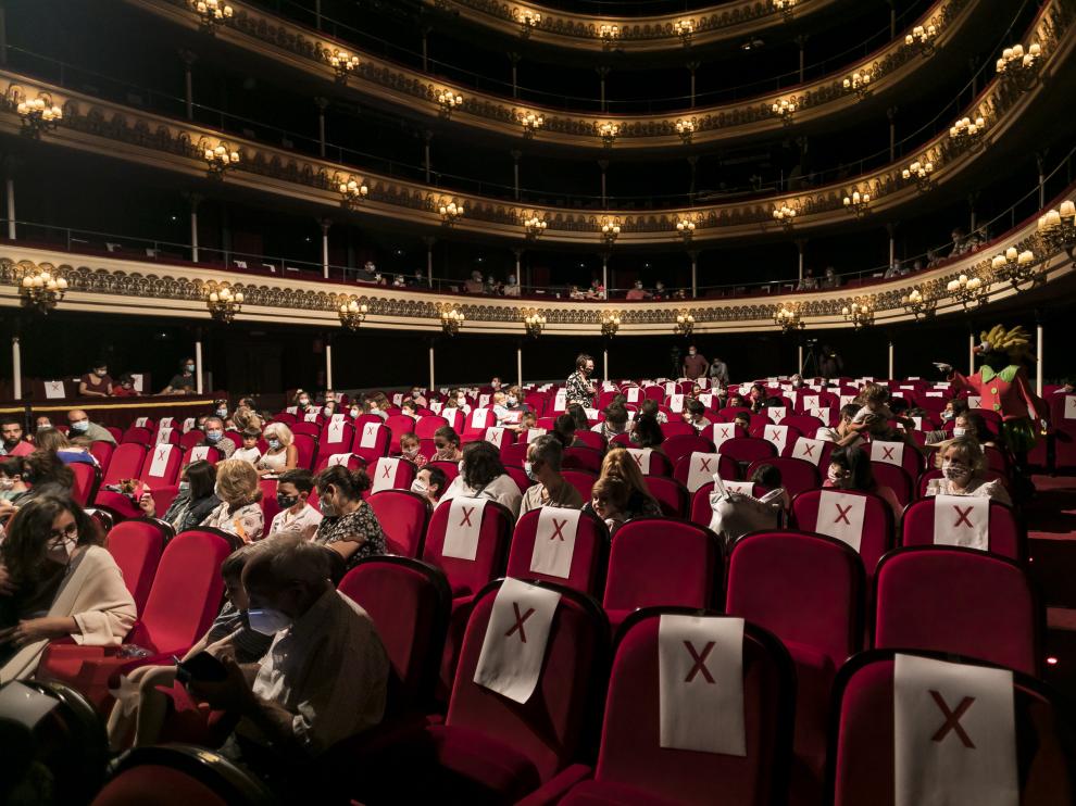 El Teatro Principal ya ha iniciado la devolución del importe de 160 localidades para las cuatro funciones de 'Señora de rojo sobre fondo gris'