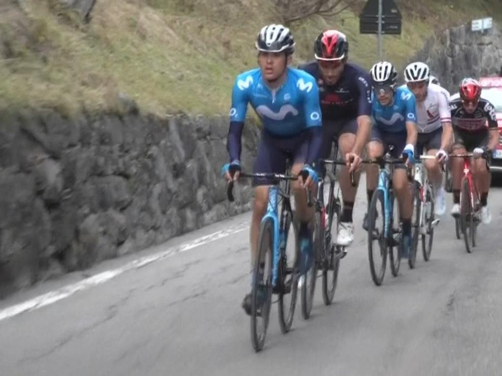 Sergio Samitier tira del grupo en el ascenso al puerto del Stelvio