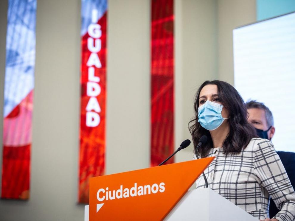 Arrimadas ofrece a Sánchez apoyo para decretar el estado de alarma