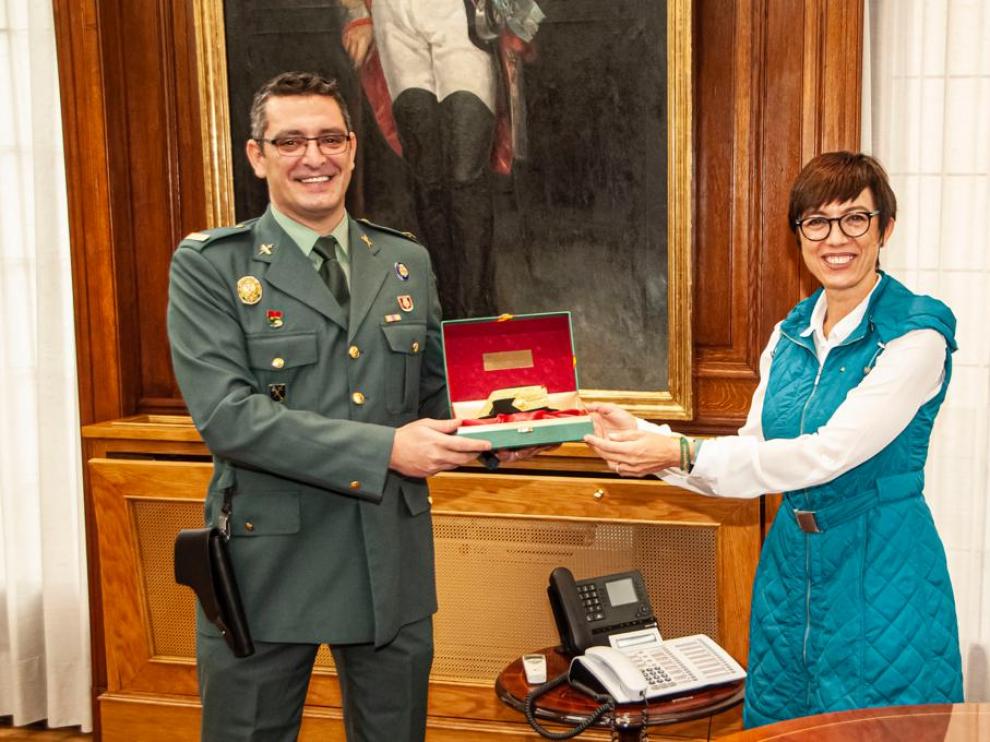Luis de Lama, concursante de 'Pasapalabra', decibe la felicitación de la directora general de la Guardia Civil