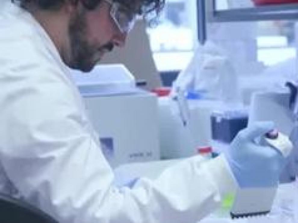 Los ensayos con ancianos de la vacuna de Oxford y la farmaceútica estadounidense AstraZeneca ofrecen una buena respuesta inmunitaria