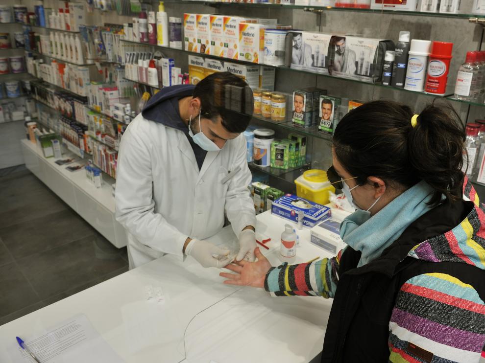 Una de las farmacias de Orense en las que ya se hacen test de la covid.
