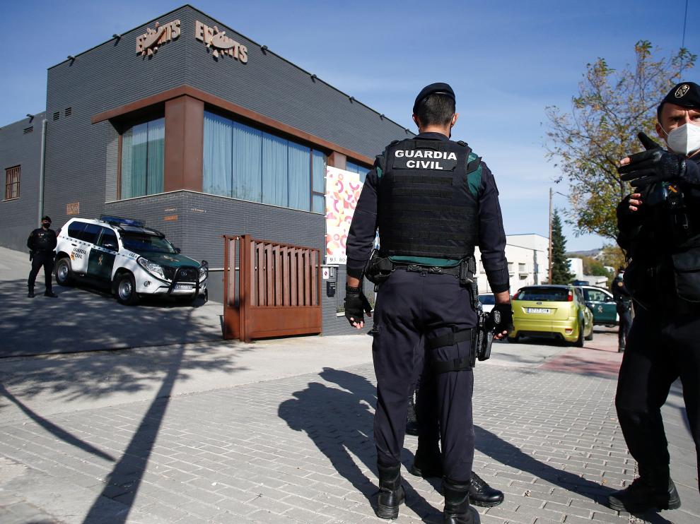 Varios detenidos por desvío de fondos para gastos Puigdemont