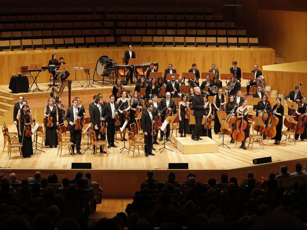 Concierto de la Orquesta Ciudad de Zaragoza y el coro Amici Musicae, dos formaciones residentes del Auditorio de Zaragoza.