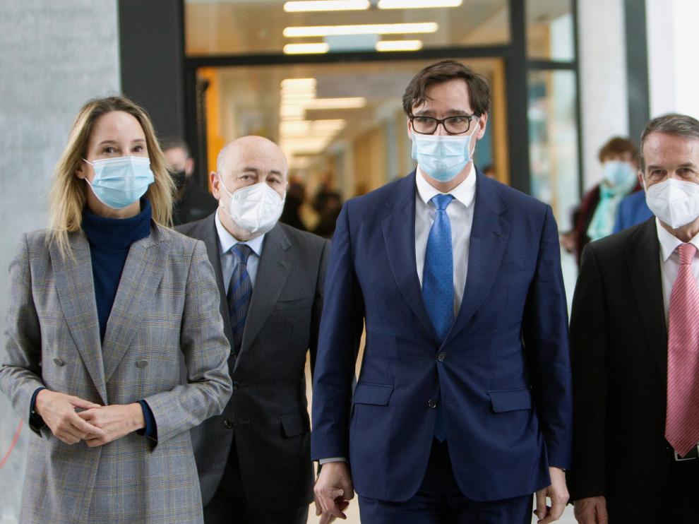 Salvador Illa visita el Hospital Alvaro Cunqueiro