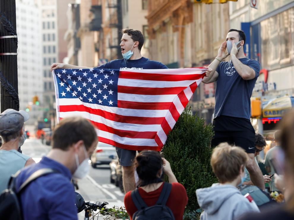 Euforia en las calles de Nueva York por la victoria de Biden.