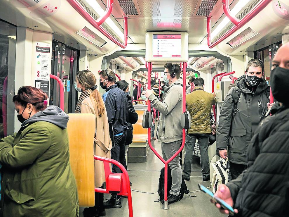 El Ayuntamiento recordará la recomendación de no hablar a través de carteles y megafonía