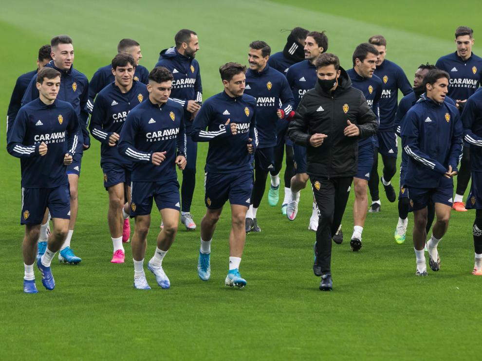 La plantilla del Real Zaragoza, en un entrenamiento de la semana pasada.
