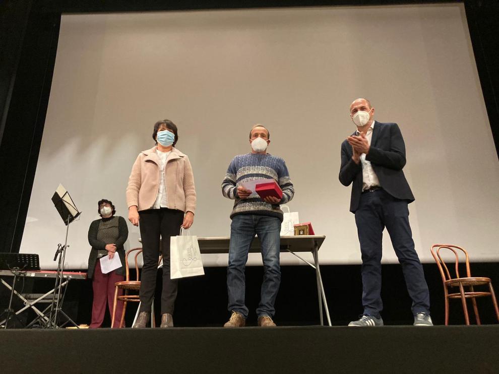 Momento de la entrega de las becas de estudios Elías Campo de Boltaña de 2020.