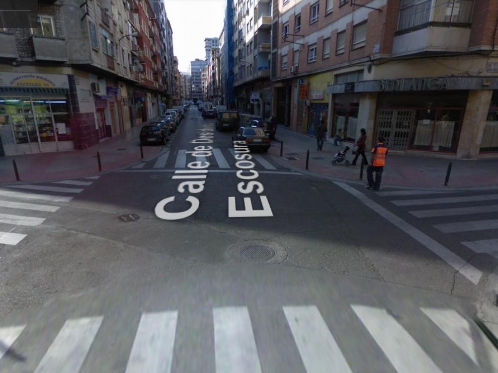 Confluencia de las calles de Escosura y Tarragona, donde ha sido atropellado un peatón.